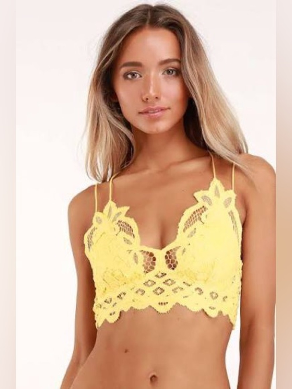 Free People Lace Bralette – Banana Cream – Size Small – NWT